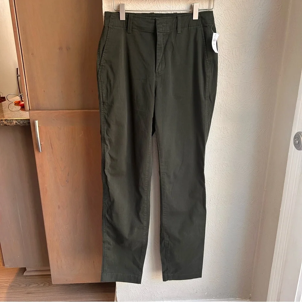 Gap Womens Downtown Khaki Pant Size 4 Tall
